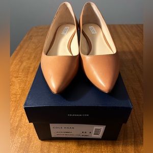 Cole Haan, flats, size 6.5, mocha